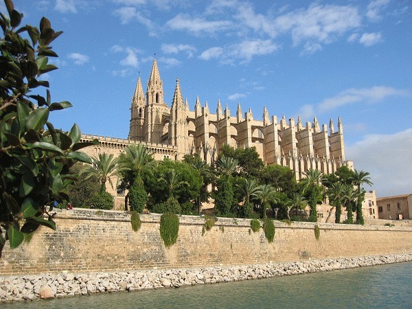 CRUCEROS PALMA DE MALLORCA CRUCEROS BALEARES CRUCEROS MEDITERRANEO OCCIDENTAL CRUCEROS OFERTA DESCUENTOS